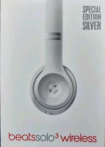Beats by Dr. Dre Solo3 Wireless Over the Ear Headphones | Special Edition Silver - Photo 1 sur 10