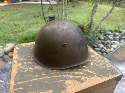 Casco M33 italiano original de la Segunda Guerra Mundial completo con forro y barbijo Foto 1 de 4