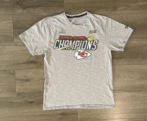 T-shirt Kansas City Chiefs Super Bowl Champions stampa grafica uomo media - Foto 1 di 18