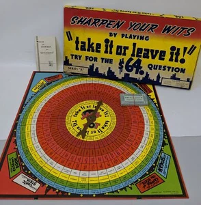 RARE Vintage 1942 TAKE IT OR LEAVE IT Quiz Board Game by Zondine! Fun Game! - Picture 1 of 1