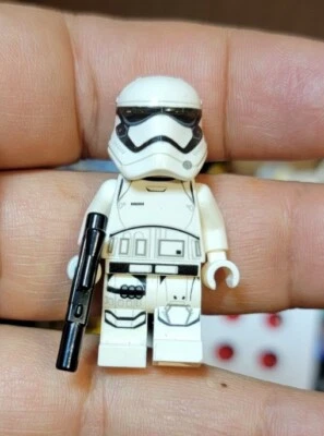 Lego Star Wars First Order Stormtrooper Officer 75104? With Blaster Minifigure  - Image 1 of 4