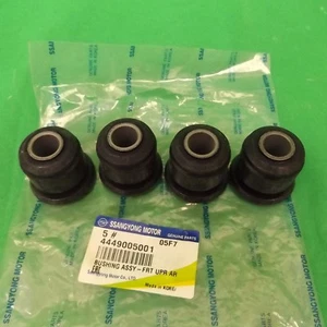 GENUINE SSANGYONG KORANDO 2.9L TD & 3.2L PETROL FRONT CONTROL UPPER ARM BUSH SET - Picture 1 of 5