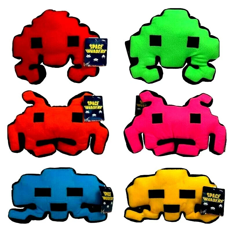 SPACE INVADERS CUSHIONS / SPACE INVADERS PLUSH - SET OF SIX - BRAND NEW - Image 1 of 1