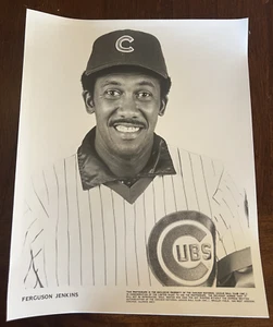 FERGUSON JENKINS TEAM ISSUED 8 X 10 BLK & WHT PHOTO CHICAGO CUBS - Picture 1 of 1
