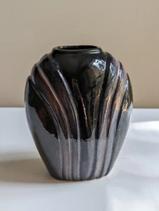 Vintage 1980s Ceramic Black Pleated Glazed Glossy Bud Vase Mid Century Modern - Picture 1 of 8