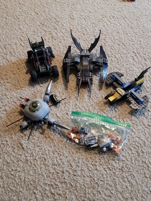 LEGO Super Heroes: Batman - Brother Eye Takedown (76111) & MORE 70918 10753 READ - Image 1 of 4