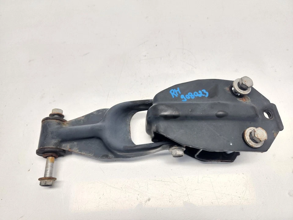 Chevrolet Impala 2010 (3,5 L/AT) pasajero motor delantero derecho montaje de puntal Foto 1 de 4