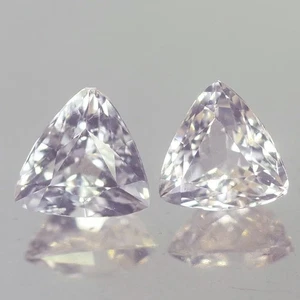 1.44CT STUNNING VVS PAIR TRILLION LIGHT WHITE PINK MORGANITE NATURAL - Picture 1 of 3