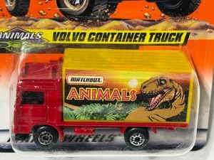 Matchbox #44 Volvo Container Truck, Animals, Red, 1/64, NIB - Picture 1 of 2
