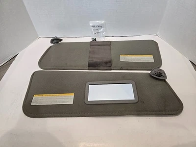 Silverado Sierra C1500 K1500 1994-1999 parasoles parasol gris diestro par A232 Foto 1 de 4