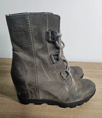 Sorel Joan of Arctic Wedge II Boots Women's SZ 8.5 Quarry Grey Leather Lace Up - Image 1 of 4