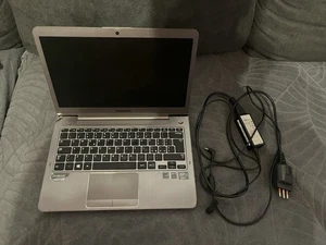 Pc Samsung Serie 5 Ultrabook - Afbeelding 1 van 7