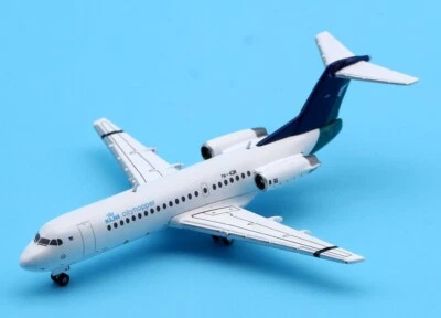 FOKKER 70 KLM (SILKAIR HYBRID) REG: PH-KZM W/ANTENNA - JCWINGS EW4F70003 1/400 - Image 1 of 4