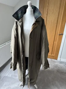 Rainforest Coat - Picture 1 of 11