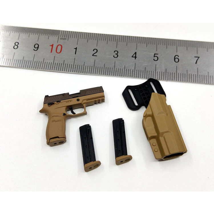 EASY&SIMPLE 06025 1/6 Scale Pistol & Holster Model for 12" Figure - Image 1 of 1