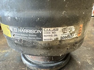 1988-1991 Chevy C/K 1500 2500 3500 AC Compressor Assembly OEM 3090927 - Picture 1 of 4