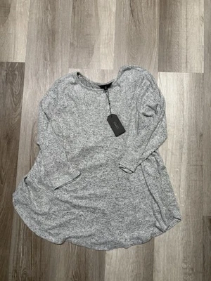 Cameo Appearance Gray Long Sleeve Tunic Top Women’s 1X Soft Stretch Pullover - Image 1 of 4