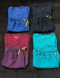 4 Sets Of Wonderwink Four-stretch Scrubs 3XL Tops 2 XL Bottoms - Picture 1 of 5