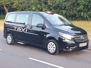 2022 (22) MERCEDES BENZ VITO 2.1 CDI 7G M8 114 CDI TOURER M8 CAB TAXI MINI BUS - Picture 1 of 17