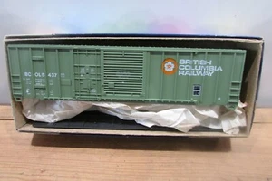 HO Scale RoundHouse 11936 50' Combination Door Box Car British Columbia RH4381 - Picture 1 of 2