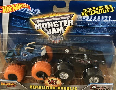 Monster Jam Truck Demolición Dobles Jurassic Attack VS Metal Mulisha Foto 1 de 4