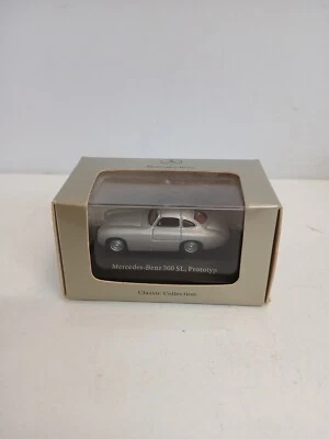 Classic Collection Mercedes-Benz 300 SL protótipo escala 1:72 fundido - Imagem 1 de 3