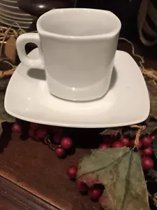 Crown Baccara Italy Weiß Kaffee Tee Tasse und Untertasse - Bild 1 von 9