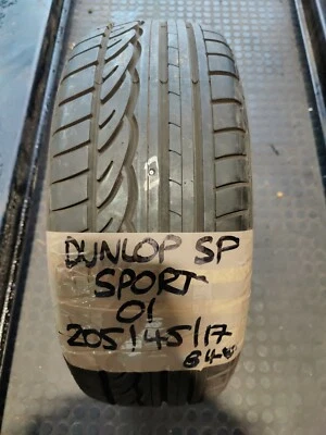 205/45/17 Dunlop SP Sport 01 84V 7mm Tread PART WORN TYRE - Image 1 of 4