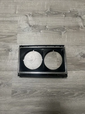 Faro redondo cuádruple envolvente Volvo 240 244 264 260 1202255 lado del pasajero derecho Foto 1 de 4