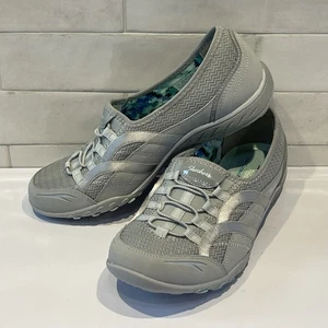 Skechers Women’s Breathe Easy Relaxed Fit Slip-On Sneakers Shoes NWOB Gray 7.5 - Picture 1 of 7