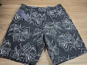 Tommy Hilfiger Swim Trunks Shorts Mens Med Black Floral Pattern Mesh Lined - Picture 1 of 8