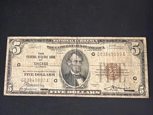 1929 $5 Federal Reserve Banknote, Chicago, Fr#1850-G - Picture 1 of 2
