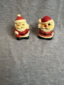 Juego de saleros y pimenteros vintage de Navidad de Papá Noel y señora Claus WDW Taiwán - Imagen 1 de 7