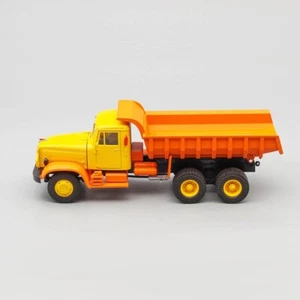 Camión diecast KrAZ-222B/256B amarillo-naranja modelo 1:43 H767O - Imagen 1 de 3