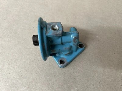 Pontiac V8 Straight Oil Filter Housing Adapter GM # 5578441 Firebird Catalina - Image 1 of 4