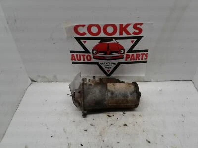 Motor de arranque usado se adapta a: Ford Explorer 2004 4 puertas exc. Sport Trac 8-280 grado 4,6 Foto 1 de 4