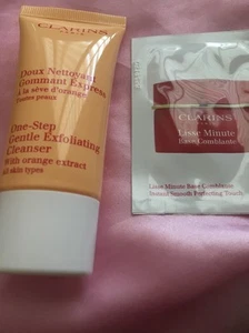 Clarins One-Step detergente esfoliante delicato con estratti di arancia 1 oncia campione + - Foto 1 di 5