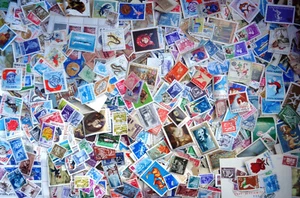 ROMANIA MISSION II mixture / kiloware off paper. 3 oz. (84 grams) D - Picture 1 of 1