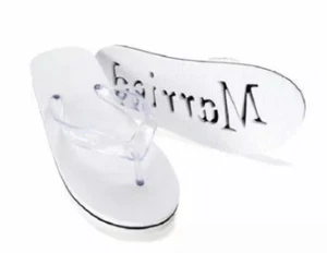 Women's White Just Married. Honeymoon Flip-Flops "Chancletas" size 5-6 FREE SHIP - Picture 1 of 7
