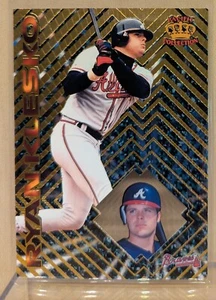Pacific Crown 1997 prisma dorado #80 Ryan Klesko Braves ventana de acetato rara - Imagen 1 de 2