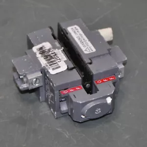Pushmatic Circuit Breaker UBIP240, 40 A, 120/240V AC, 10kA, 2 Poles, 1 Phase - Picture 1 of 5