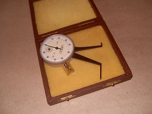 M.R.J Gauge & Tool Co. Clock / Dial Gauge .001" Reading - As Photo - Picture 1 of 1