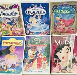 Disney MasterPC Cinderella Mulan Lil Mermaid Pocahontas SNOW 6 VHS Classic Movie - Picture 1 of 11