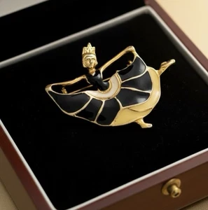 Vintage goldfarbene & schwarze Emaille Ballerina Brosche Anstecknadel - Bild 1 von 4