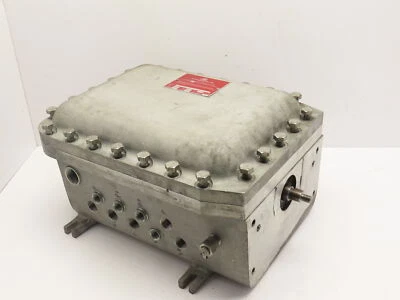 Carcasa eléctrica Akron para ubicación peligrosa a prueba de explosiones 10x14x6" Foto 1 de 4