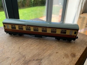 Vintage Hornby Dublo W15862 Cream Chocolate Coach Carriage OO Railway Unboxed - Picture 1 of 8