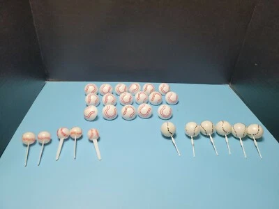 Selecciones y anillos de cupcakes con temática de béisbol de colección. 17 anillos y 11 selecciones. Toppers para pasteles Foto 1 de 4