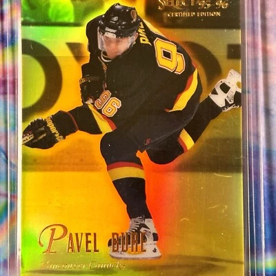 Pavel Bure Hockey Card 1995-96 Select Certified Edition #16 Mirror Gold Parallel - Image 1 of 4