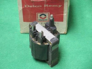 1115455 D529 GM IGNITION COIL FACTORY ORIGINAL EQUIPMENT AC DELCO REMY OEM 76-84 - Picture 1 of 1