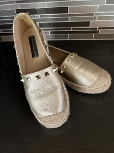 Steven by Steve Madden Billie Gold Studded Espadrille Shoes Women’s Size 8 - Picture 1 of 10